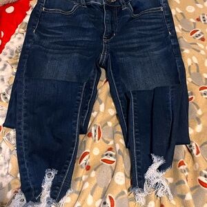 American Eagle Outfitters Dark Blue Cropped Jeans
